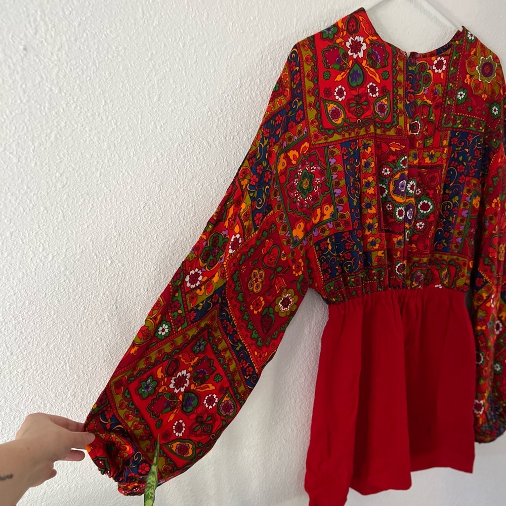 Red VINTAGE 60’s Mini Dress. Perfect condition